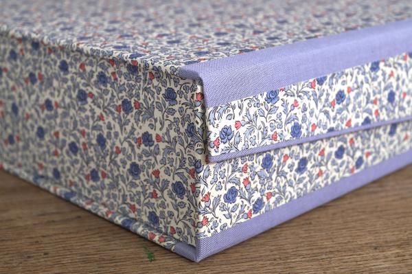 wedding box roses gift bride